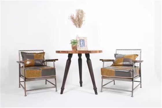 美式復(fù)古鐵木家居裝飾廠家