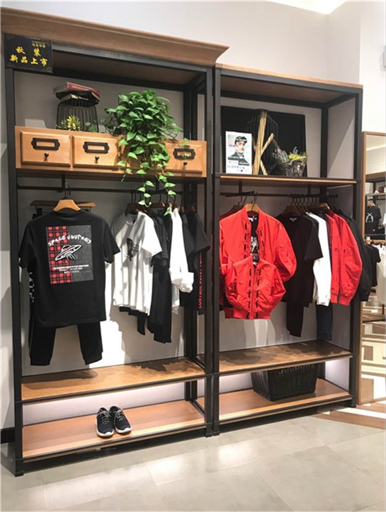 鐵藝服裝展示道具定制