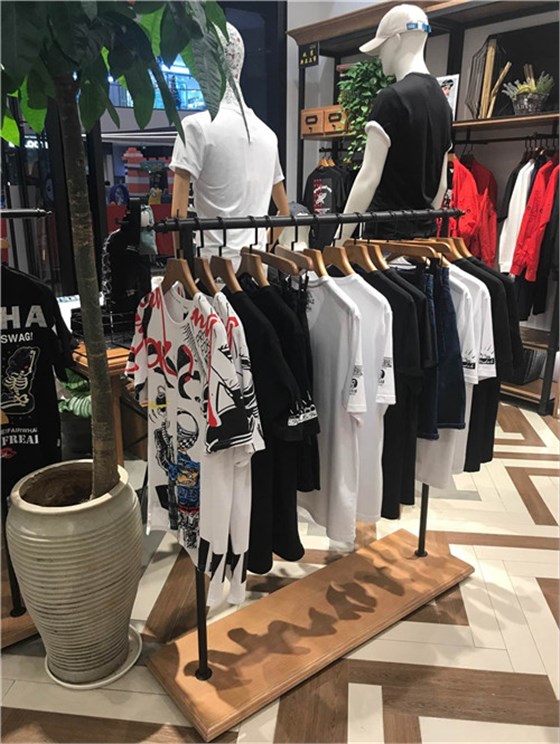 鐵藝服裝展示道具