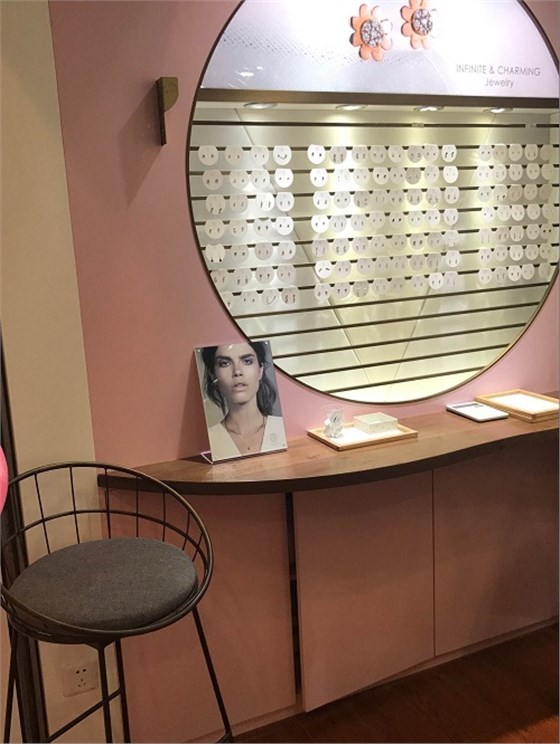 珠寶展示道具定制