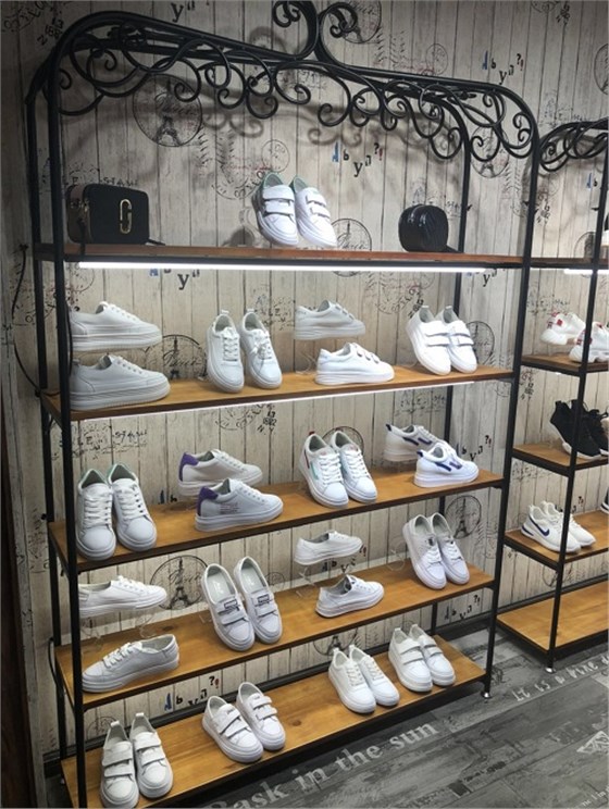 鐵藝展示道具定制