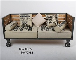 美式工業(yè)風沙發(fā)