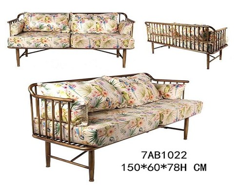 美式工業(yè)風(fēng)沙發(fā)