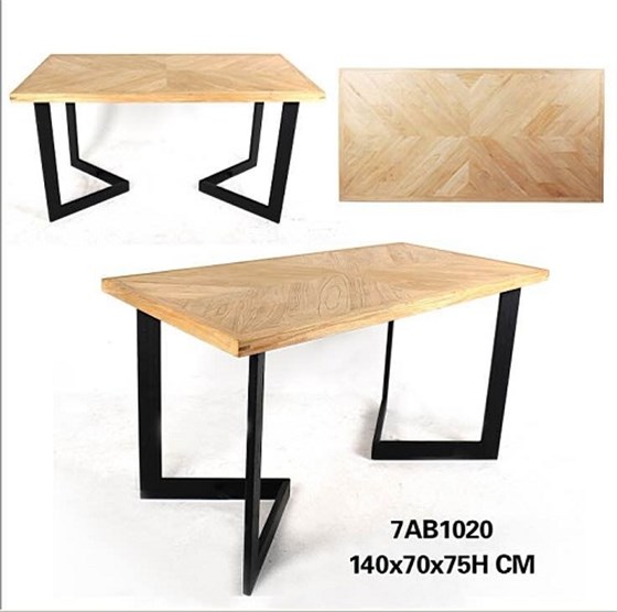 美式工業(yè)風桌子定制廠家