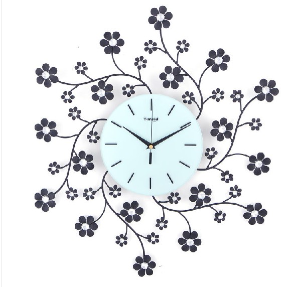 創(chuàng)意鐵藝掛鐘,點(diǎn)綴你的生活