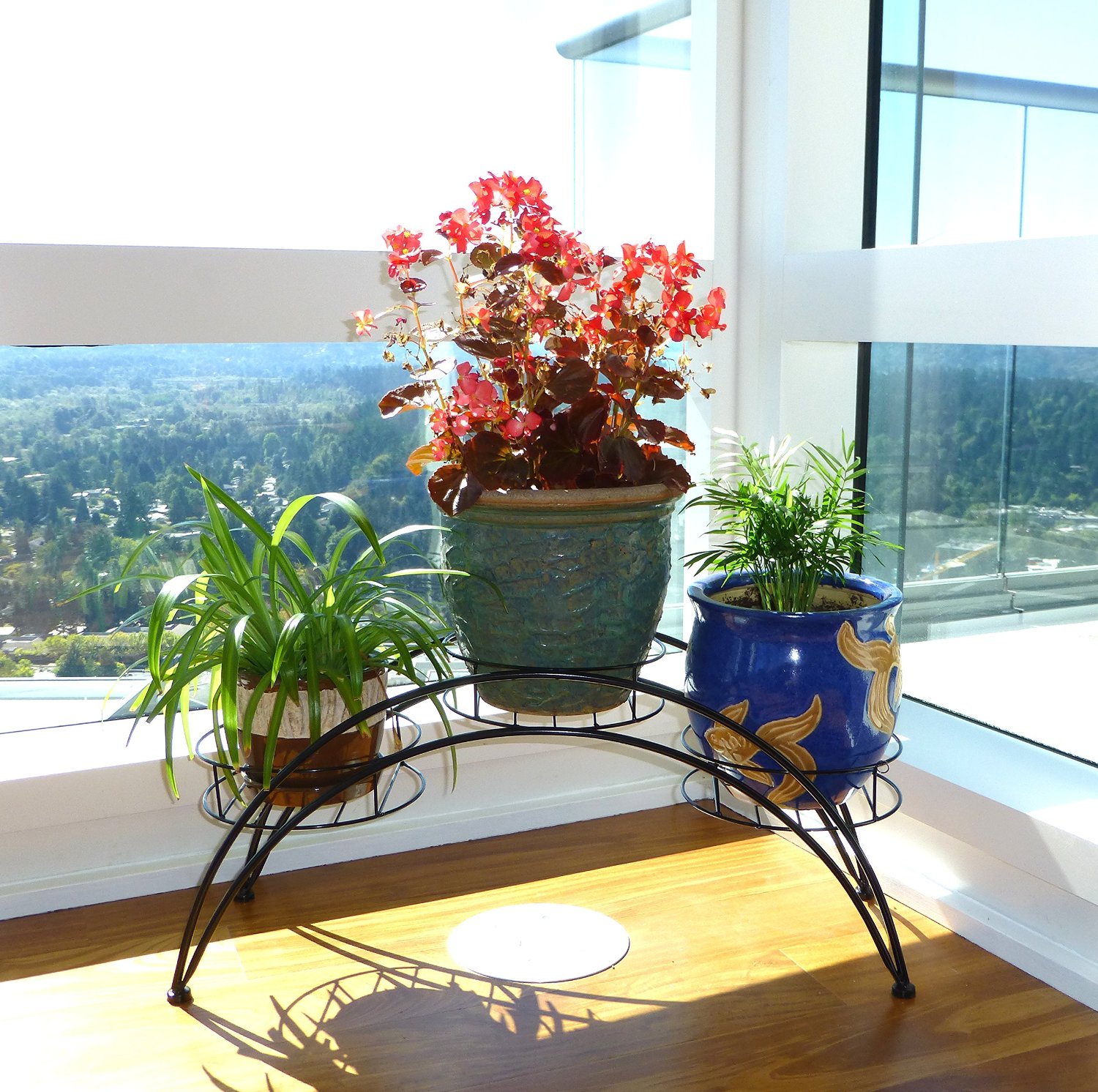 陽臺鐵藝花架該怎么去保養(yǎng)?