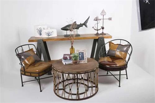 鐵藝私人定制廠家婉洋小編教你夏季避暑好方法