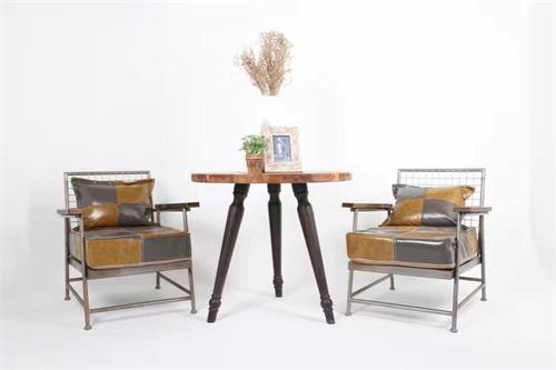 美式復(fù)古鐵木家居裝飾廠家