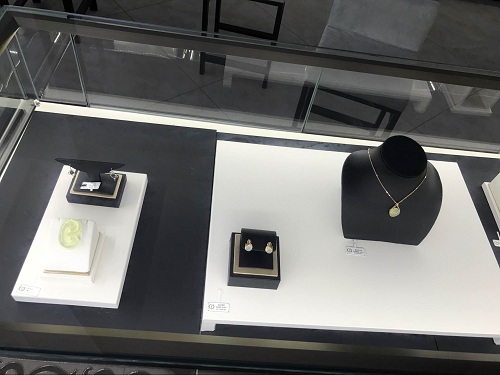 珠寶展示道具定制廠家