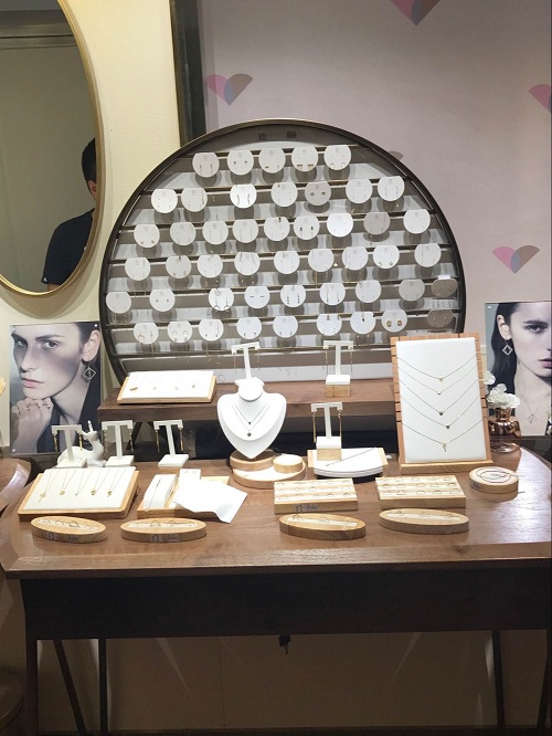 珠寶展示道具廠家