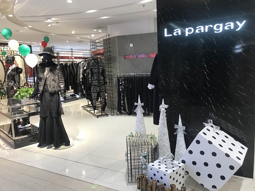 鐵藝服裝展示道具定制