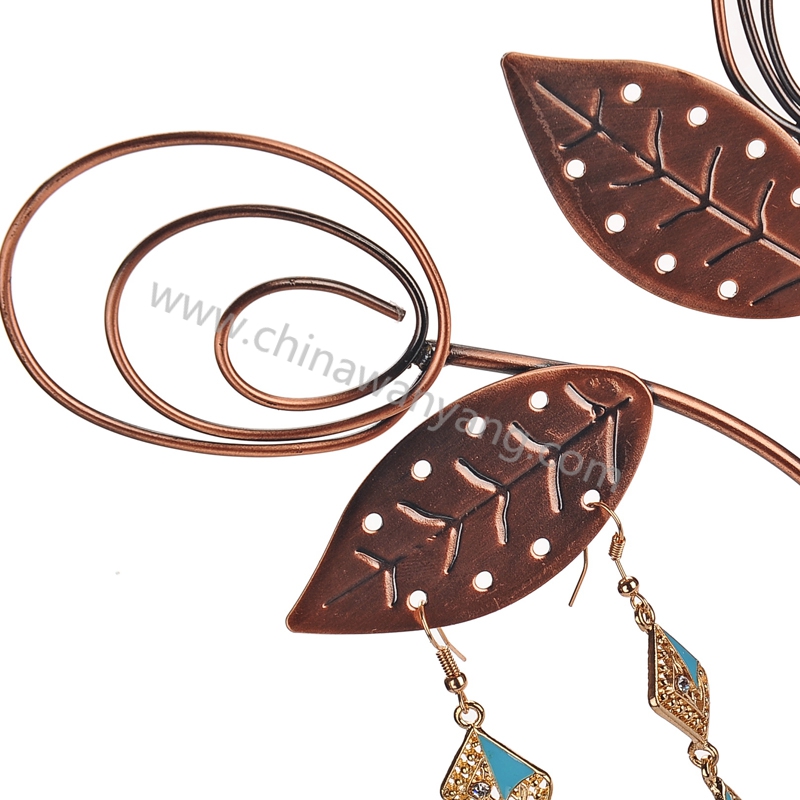 創(chuàng)意鐵藝飾品架