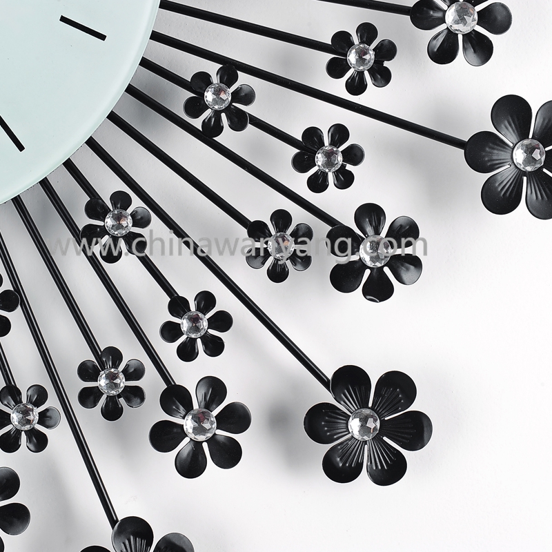  創(chuàng)意鐵藝掛鐘