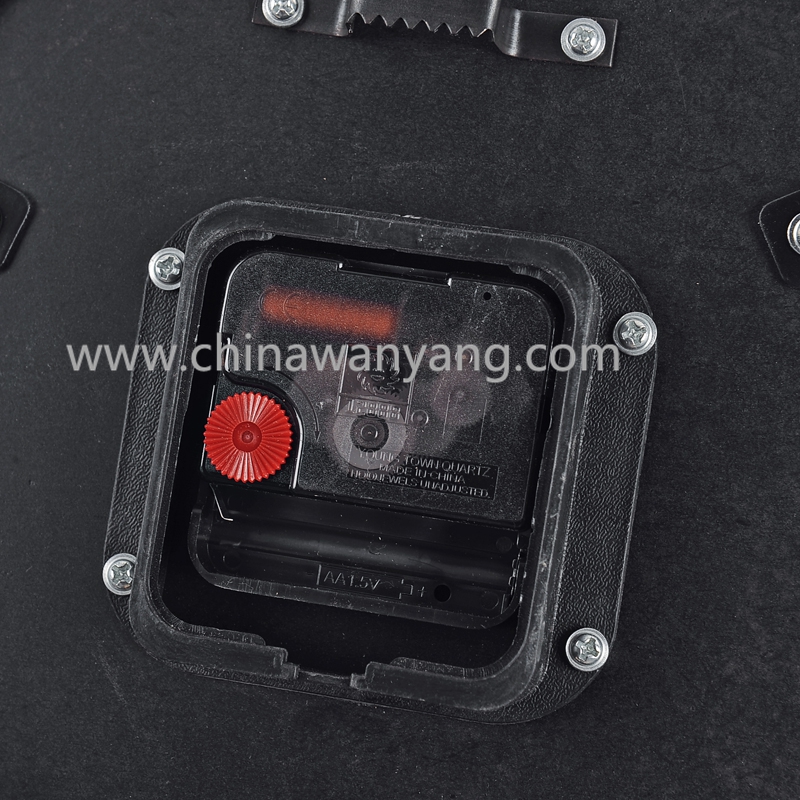  創(chuàng)意鐵藝掛鐘