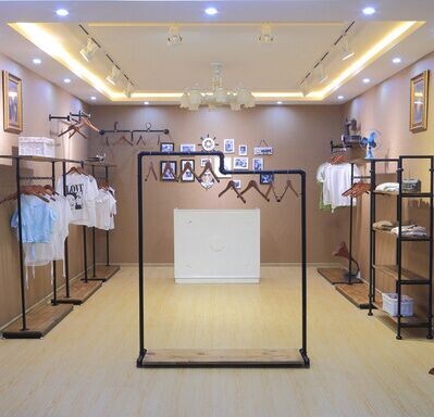 服裝店服裝展示架