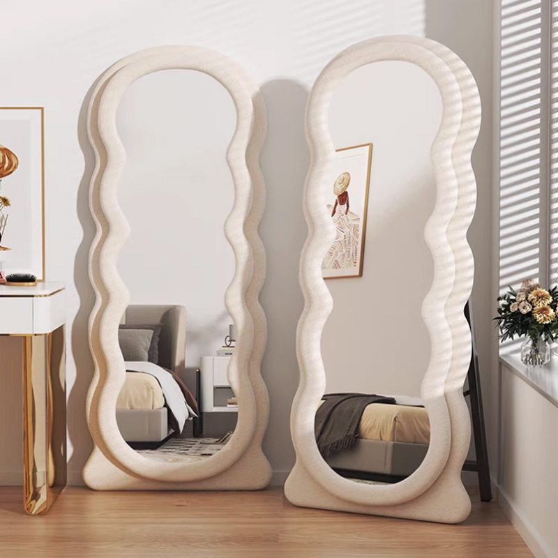 絨毛異形全身鏡