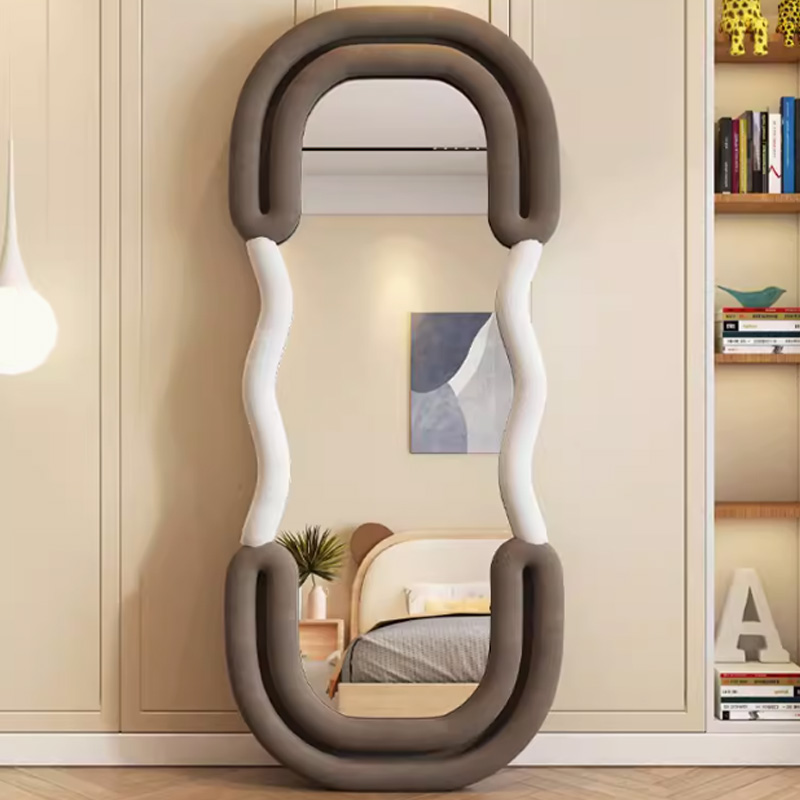 絨毛異形全身鏡